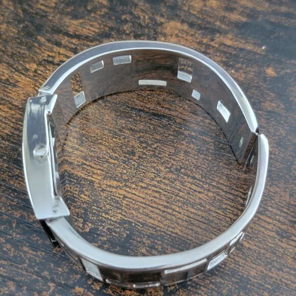 Vintage Watches Vivani Ladies Silver Grid Bracelet Quartz Watch Y2K Modern - Picture 7 of 10